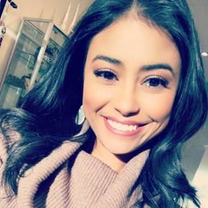 Meet your Posher, Jessenia